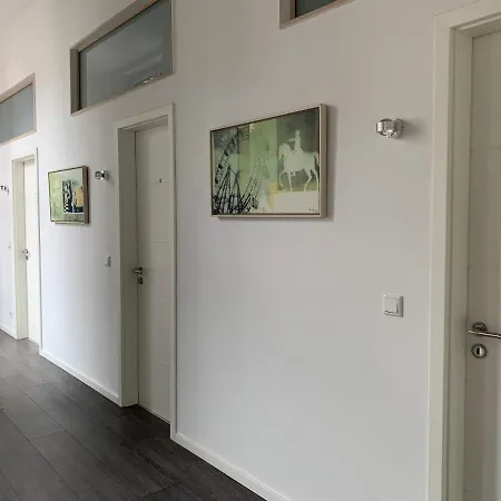 게스트하우스 Duesseldorf 5 Min To Train Station Private
