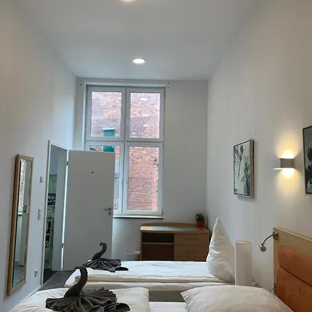 Duesseldorf 5 Min To Train Station Private Guest house