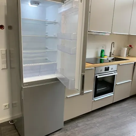 Duesseldorf 5 Min To Train Station Private Guest house Dusseldorf
