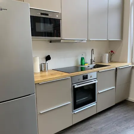 Guest house Duesseldorf 5 Min To Train Station Private Dusseldorf